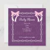 その女の子ボウシューズパープルベビーシャワー招待状 招待状 (裏面)