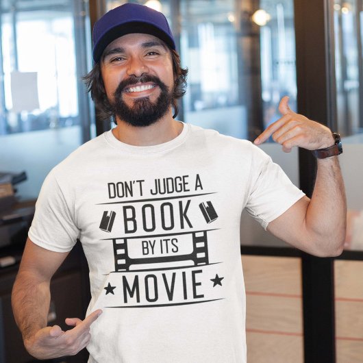 その映画で本を判断してはいけない Tシャツ