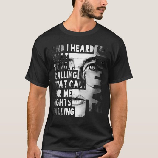 その歌を歌うシンガーソングライター音楽を聞いた Tシャツ (正面)