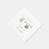 その男の子の服シンプル水色の赤ちゃんシャワー スタンダードカクテルナプキン (角)