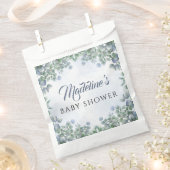 その男の子の緑の花ベビーシャワー フェイバーバッグ (クリップ留めされた状態)