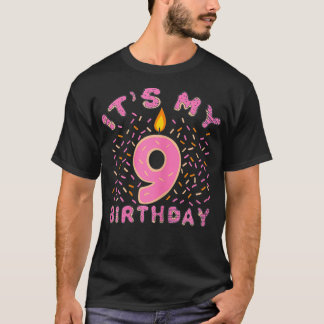 その私の9誕生日女の子9歳ドーナツ Tシャツ