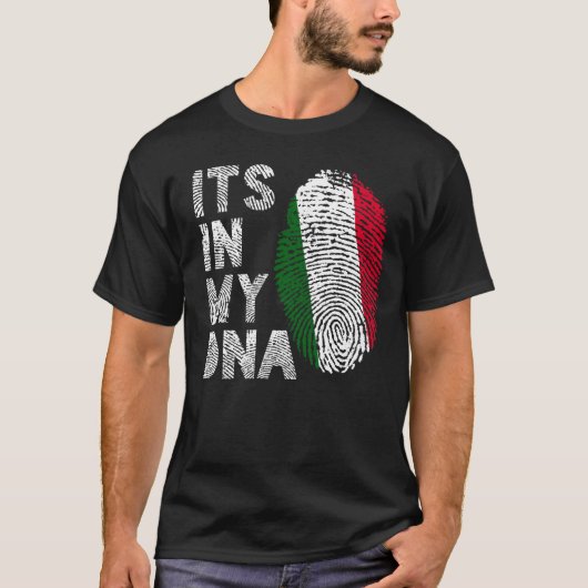 その私のDNAのおもしろいでイタリアンな旗の指紋 Tシャツ (正面)