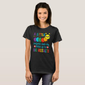 その美しい先生毎日少し進歩 Tシャツ (正面フル)