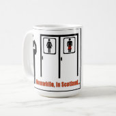 その間スコットランドのおもしろいなキルトの冗談のマグで コーヒーマグカップ (正面左)