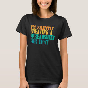 そのActua用のスプレッドシートを黙って作成している Tシャツ