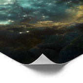 そびえ立つ木々に満ちた神秘的な森 ポスター (角)