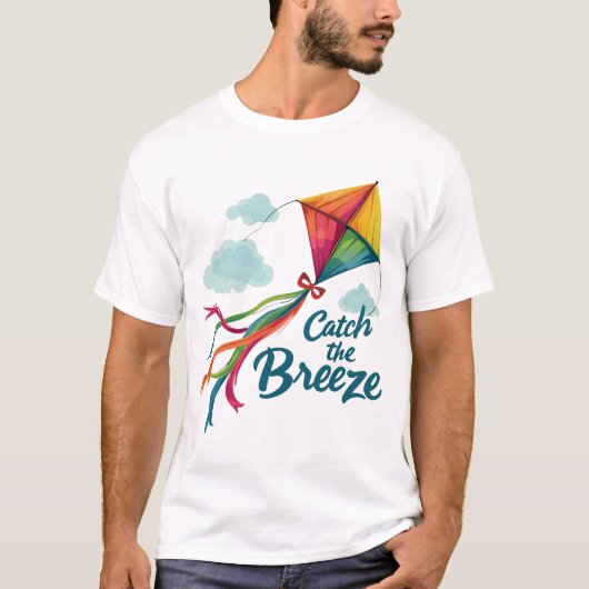 そよ風を受け飛んでいるる Tシャツ (正面)