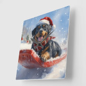 そりに入ったロットワイラー犬 雪を降らせて クリスマス スクエア壁時計 (傾斜)