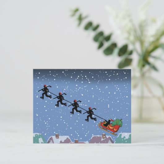 そりを引っ張るホッケープレーヤー折り畳みグリーティングカード ポストカード (スタンド正面)
