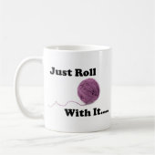 それが付いているちょうどロール コーヒーマグカップ (左)