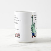 それが愛国者になる コーヒーマグカップ (中央)