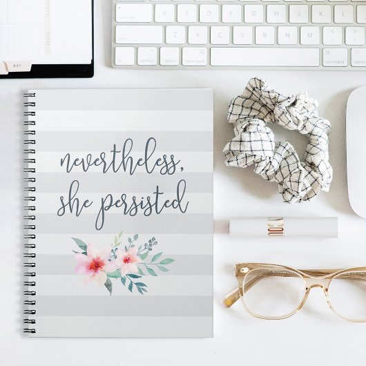 それでも彼女は固執した ノートブック