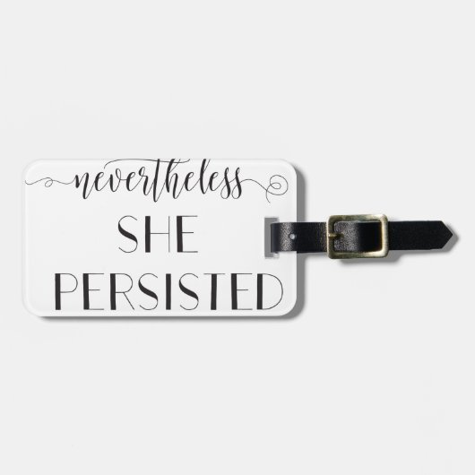 それにもかかわらず彼女は引用文主張しました ラゲッジタグ (正面横)