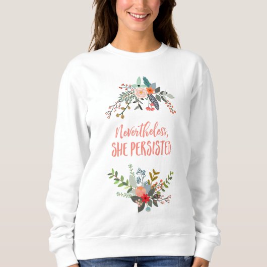 それにもかかわらず、彼女はスエットシャツ主張しました スウェットシャツ (正面)