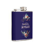 それにもかかわらず、彼女はフラスコ主張しました フラスク (右)