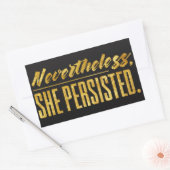 それにもかかわらず、彼女は固執した 長方形シール (封筒)