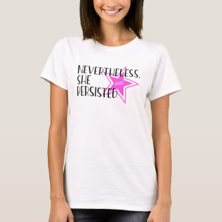 それにもかかわらず、彼女は固執した Tシャツ