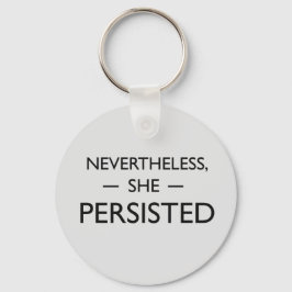 それにもかかわらず、彼女は声明を固執した キーホルダー