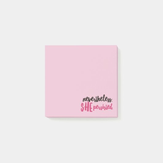 それにもかかわらず、彼女は3" x 3" Post-it®ノートを持続 ポストイット (正面)