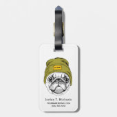 それによってがカッコいい|であるヒップスターのパグ|はあなたの名前を加えます ラゲッジタグ (裏面縦)