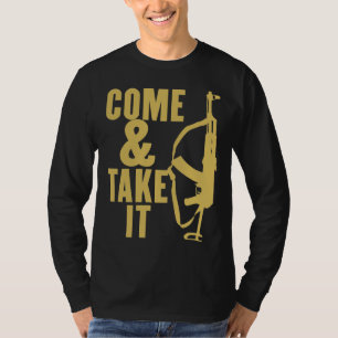 それにワイシャツを来て下さい及び取って下さい Tシャツ