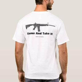 それにTシャツを取ります来て下さい Tシャツ