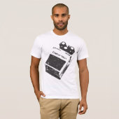 それのステップ-ゆがみはペダルをもたらします Tシャツ (正面フル)