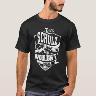 それはシュルツの事だ Tシャツ