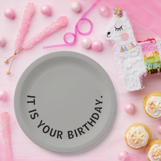 それはドゥワイトSchruteのプレートとのあなたの誕生日…です ペーパープレート (パーティー)