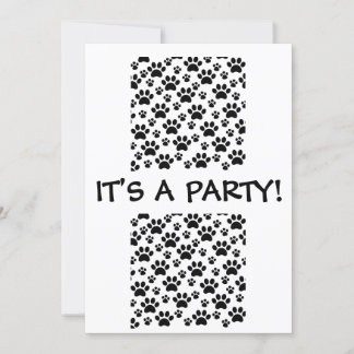 それはパーティー犬のプリントポー白黒 招待状