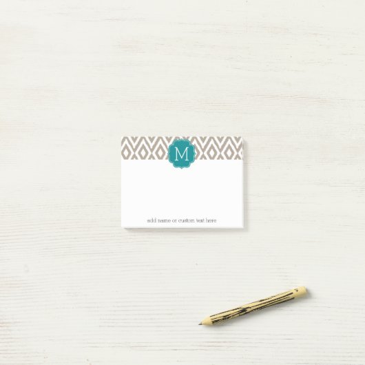 それはパーティー-イカットパターンとモノグラムカスタム ポストイット (デスク上)