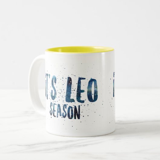 それはレオの季節の(占星術の)十二宮図の誕生日の水彩画です ツートーンマグカップ (正面左)