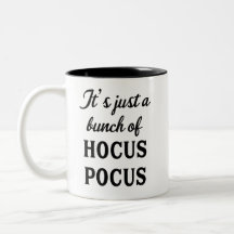 それは単なるHocus Pocus Mugの束だ