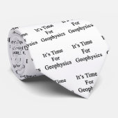 それは地球物理学の時間です ネクタイ (ロール)