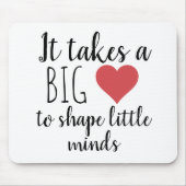 それは大きなハート先生感謝の贈り物を取る マウスパッド (正面)