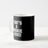 それは新人の手だ コーヒーマグカップ (正面左)