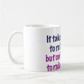 それは村を…取ります コーヒーマグカップ (左)