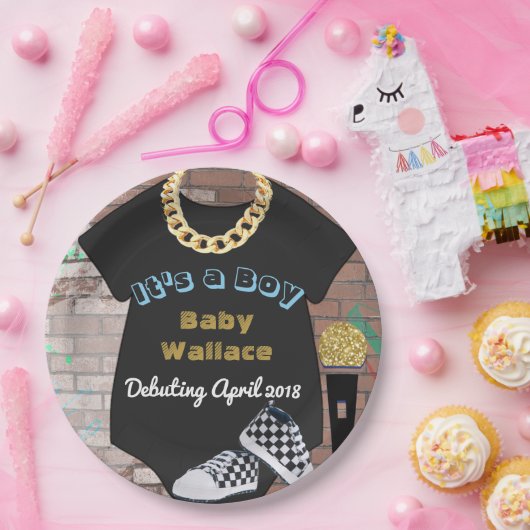 それは男の子のヒップホップのベビーシャワーのプレートです ペーパープレート (パーティー)