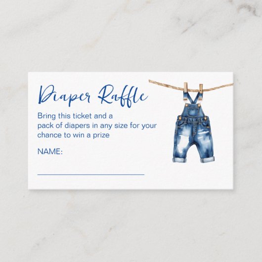 それは男の子のブルージーンズの赤ちゃんシャワーおむつラッフル エンクロージャーカード (正面)