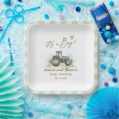 それは男の子の緑のトラクターファーム赤ちゃんシャワー ペーパープレート (パーティー)