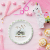 それは男の子の緑のトラクターファーム赤ちゃんシャワー ペーパープレート (パーティー)