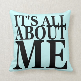 それは私について完全にあります クッション