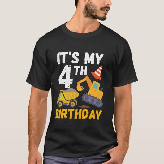 それは私の4歳の誕生日建築トラックキッズ4 Ye Tシャツ (正面)