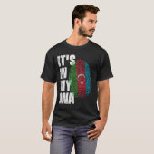 それは私のDNAアゼルバイジャン国旗の中にある Tシャツ (正面フル)