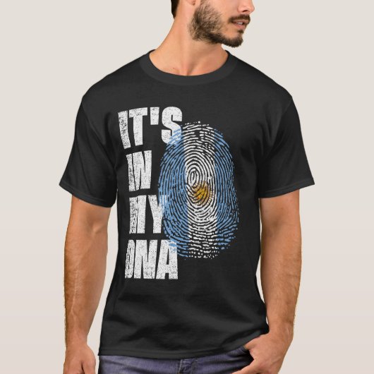 それは私のDNAアルゼンチン国旗にある Tシャツ (正面)