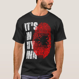 それは私のDNAアルバニア国旗の男の子の女の子のギフトにある Tシャツ