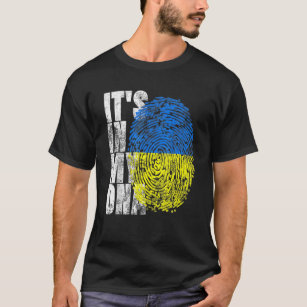 それは私のDNAウクライナのギフトVyshyvanka Kozak Ukにある Tシャツ