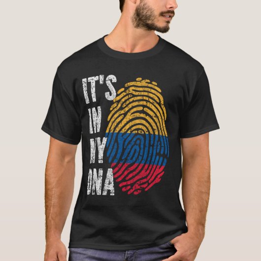 それは私のDNAコロンビア国旗の男性の女性の子供の中にある Tシャツ (正面)