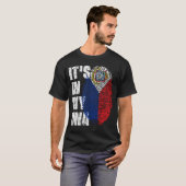 それは私のDNAシント・マーテン国旗の中にある Tシャツ (正面フル)